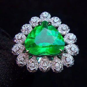 9K Gold ring Lab Created 5ct Emerald and Moissanite Diamond Ring With national certificate Em-022