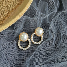Load image into Gallery viewer, 2020 Korean New Simple Geometry Earrings Fashion Temperament Sweet Pearl Flower Earrings Female Jewelry

