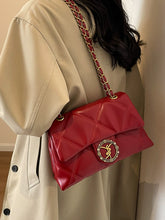 Load image into Gallery viewer, Quilted Special-Interest Design Best Selling Single Shoulder Chain Bag
