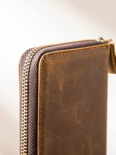 Load image into Gallery viewer, Special Retro Men&#39;s Multi-Slot Frosted Crazy Horse Leather
