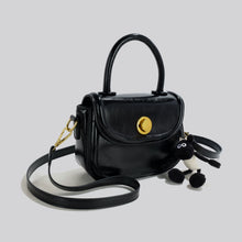 Load image into Gallery viewer, Ceekay Retro Pure Color Small Saddle Bag
