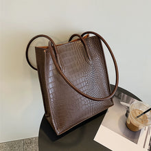 Load image into Gallery viewer, Bag Women&#39;s All-Match Crocodile Pattern Premium Shoulder Bag
