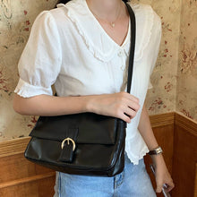 Load image into Gallery viewer, Bag 2024 New Large Capacity Underarm Bag Women Shoulder Trendy European and American Portable Shoulder Bag Retro Niche Design
