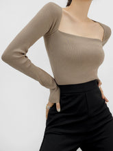 Load image into Gallery viewer, Paperman Retro Square Collar off-Shoulder Knitted Base Shirt
