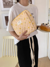 Load image into Gallery viewer, Youmu Korean Style Fresh Floral Square Liner Bag
