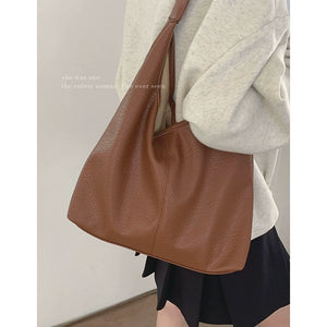 Underarm Bag Women Summer 2023 New Trendy South korea Tote Bag Student Class Large Capacity Shoulder Bag Commuter Bag