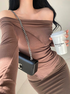 Cuffed off-Shoulder Slim Long Sleeve Top Bottoming T-shirt