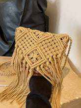 Load image into Gallery viewer, Straw Woven Niche Beach Best Selling Shoulder Messenger Bag
