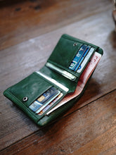 Load image into Gallery viewer, Bofu Hand-Made Scratch Vegetable Tanned Cowhide Simple Practical Soft Multi-Card Leather Pocket Short Wallet Wallet
