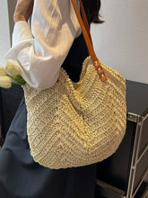 Load image into Gallery viewer, Handmade Woven Bag 2024 New Fashion Shoulder Bag Women Large Capacity Design Sense Straw Bag Hot Sale Tote Bag
