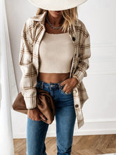 Load image into Gallery viewer, Autumn Spring Vintag Plaid Shirt Women Casual White Long Sleeve Pocket Collared Shirts Top Clothes Fashion New 2023 Fall
