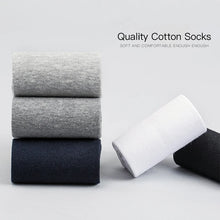 Load image into Gallery viewer, HSS 2023 Men&#39;s Cotton Socks New styles 10 Pairs / Lot Black Business Men Socks Breathable Spring Summer for Male US size(6.5-12)
