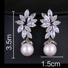 Load image into Gallery viewer, Emmaya New Elegant Style Leaves Shape With Pure Pearl Earring Symmetrical Decoration In Wedding Party Women Fashion Jewelry
