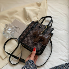 Load image into Gallery viewer, Internet Celebrity Spring 2022 New Stylish Good Texture Women Bag
