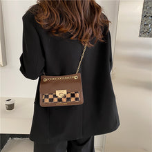Load image into Gallery viewer, Hong Kong Style Retro Small Bag Women&#39;s 2021 New Trendy Bag Women&#39;s Bag Autumn and Winter Advanced Texture All-Match Shoulder Crossbody Bag
