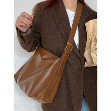 Load image into Gallery viewer, Deer Special-Interest Design Large Capacity Crossbody Women Bag
